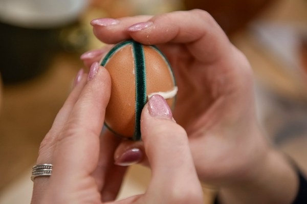 Zdobeni kraslic sitinou3